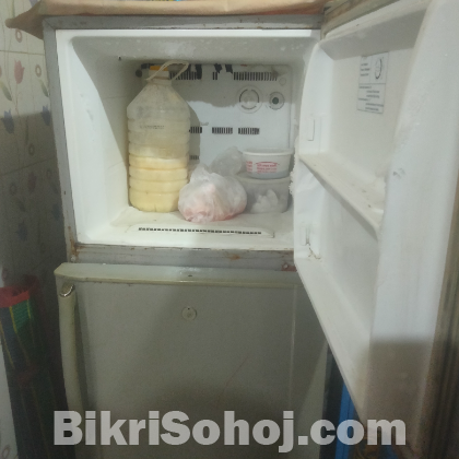 Sumsung Fridge Sell